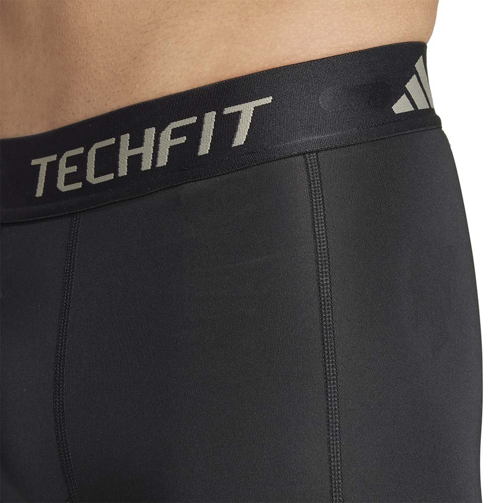 Spodenki adidas Techfit Base Short M Czarne