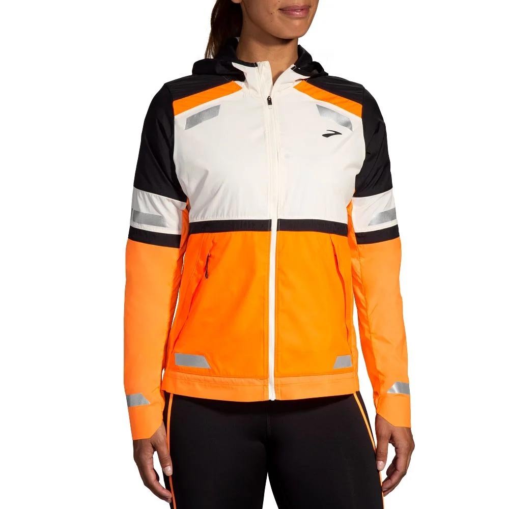 Kurtka Brooks Run Visible Jacket 2.0 W Biało-pomarańczowa