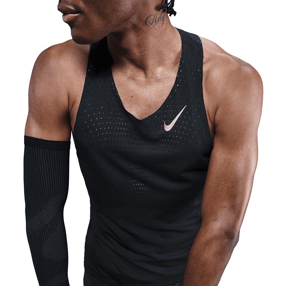 Koszulka Nike AeroSwift x Jakob M Czarno-Złota