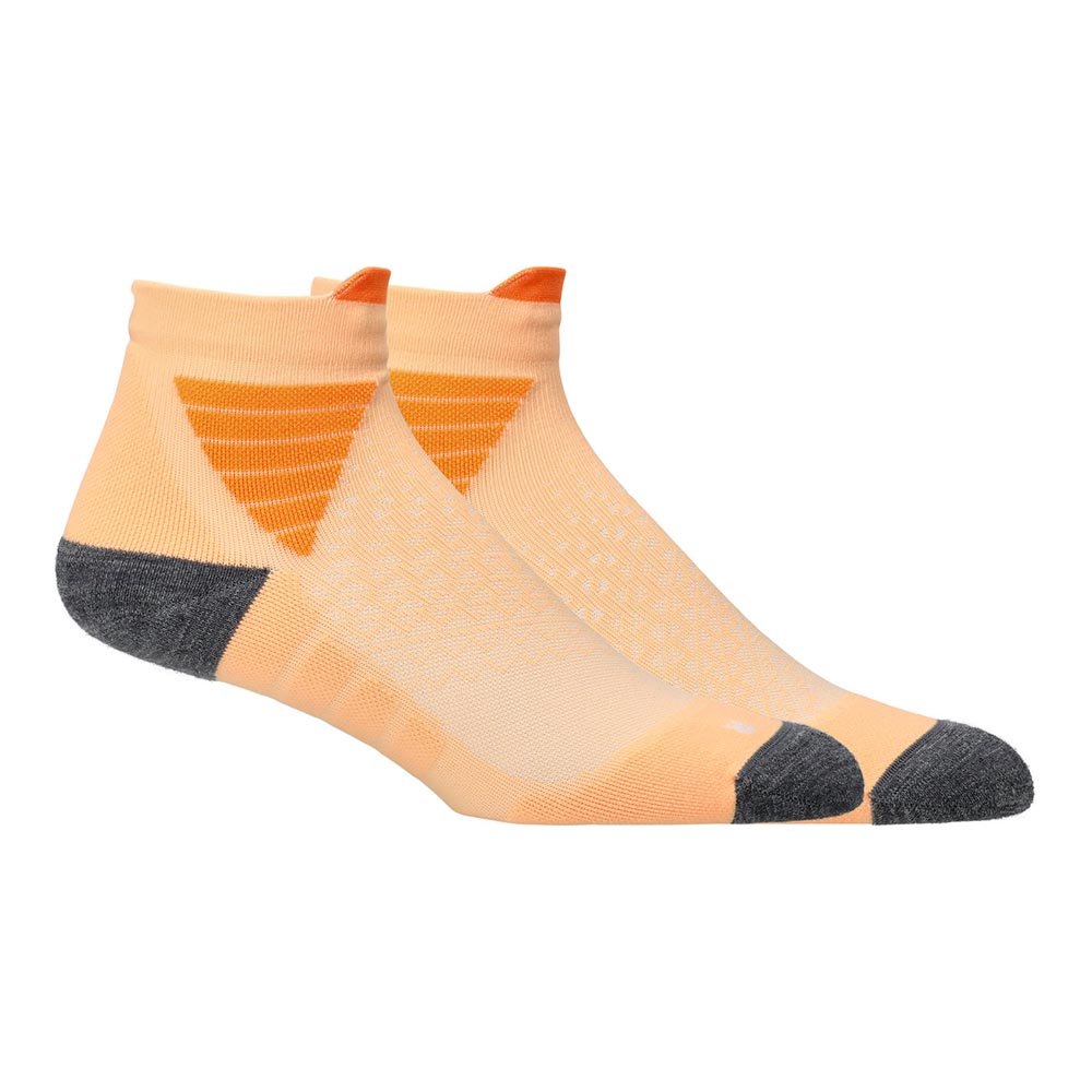 SKW★ Skarpetki Asics Fujitrail Quarter Sock U Jasnopomarańczowe