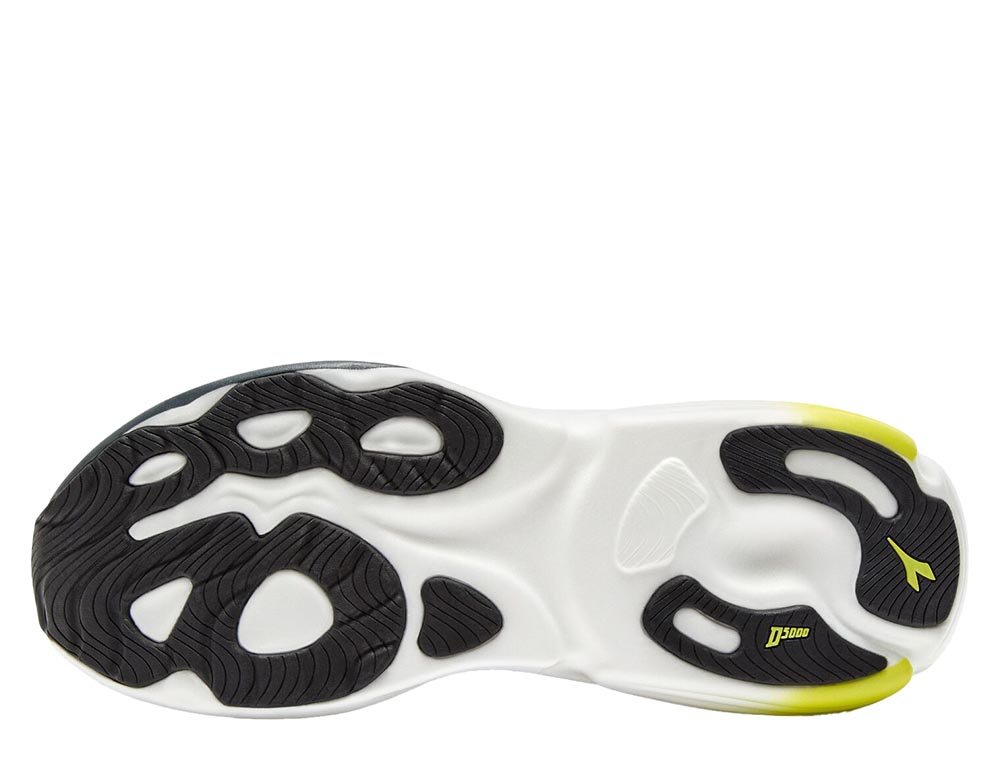 Buty Diadora Atomo Star "Black White" U Czarno-Białe