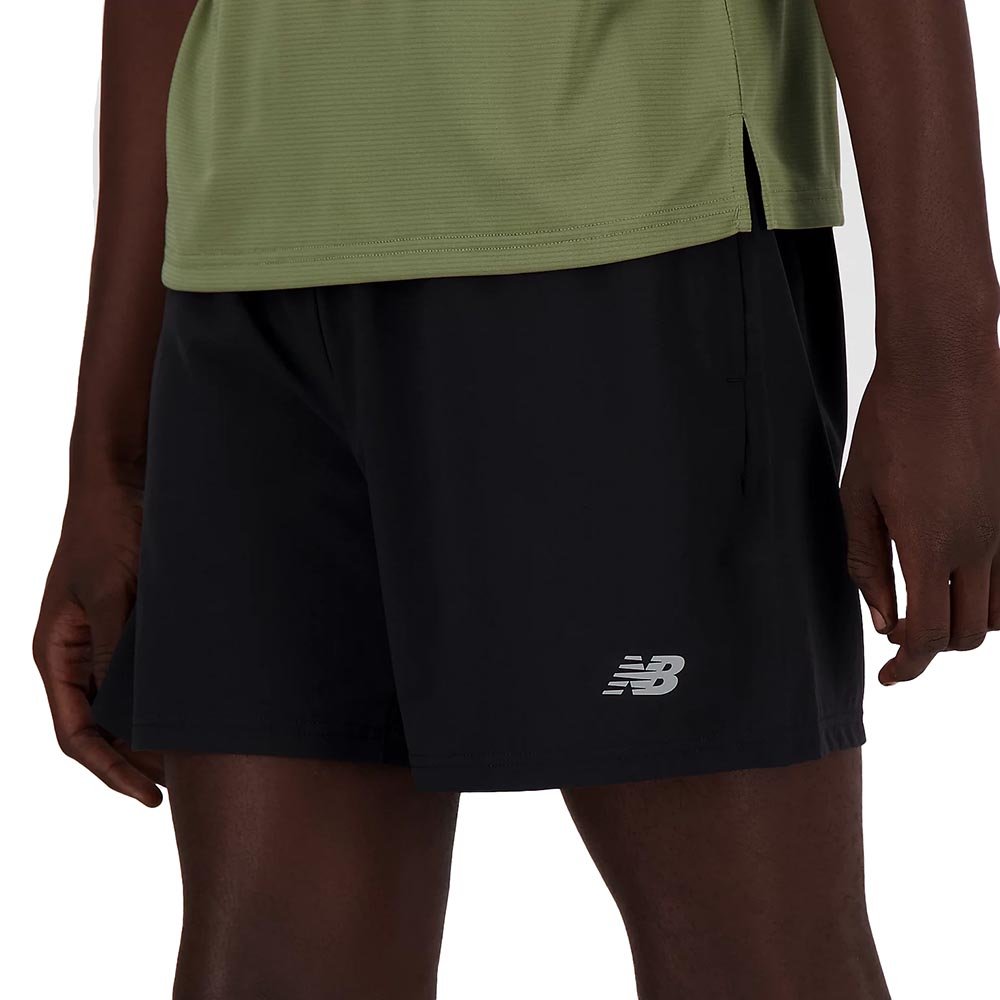 Spodenki New Balance Sport Essentials Lindes M Czarne