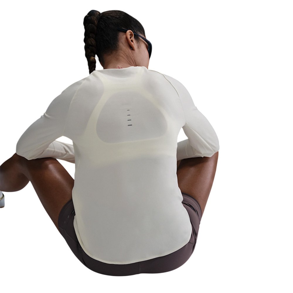 Koszulka Nike Swift Dri-Fit UV W Biała