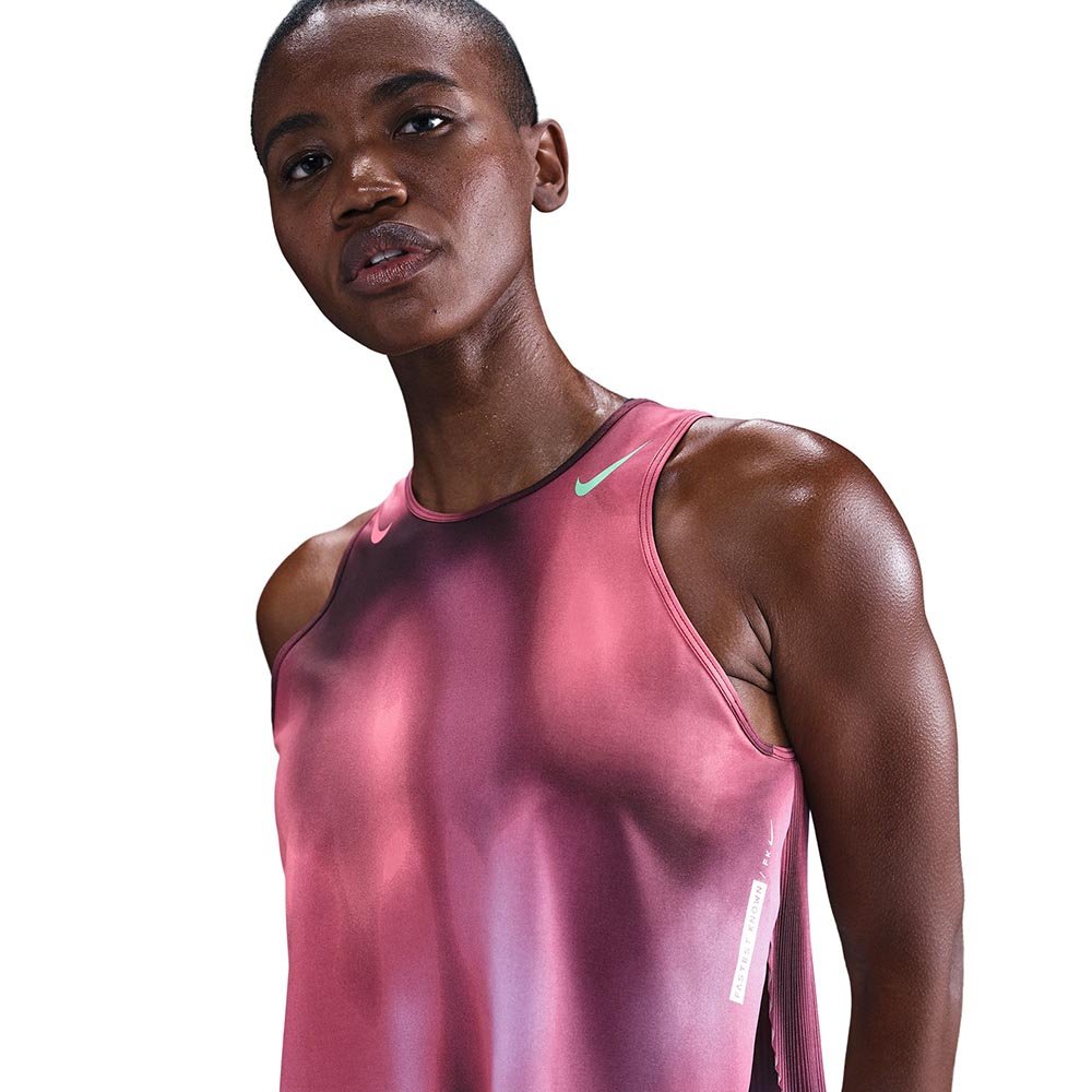 Koszulka Nike Nike AeroSwift „Faith Kipyegon” W Rózowo-Fioletowa