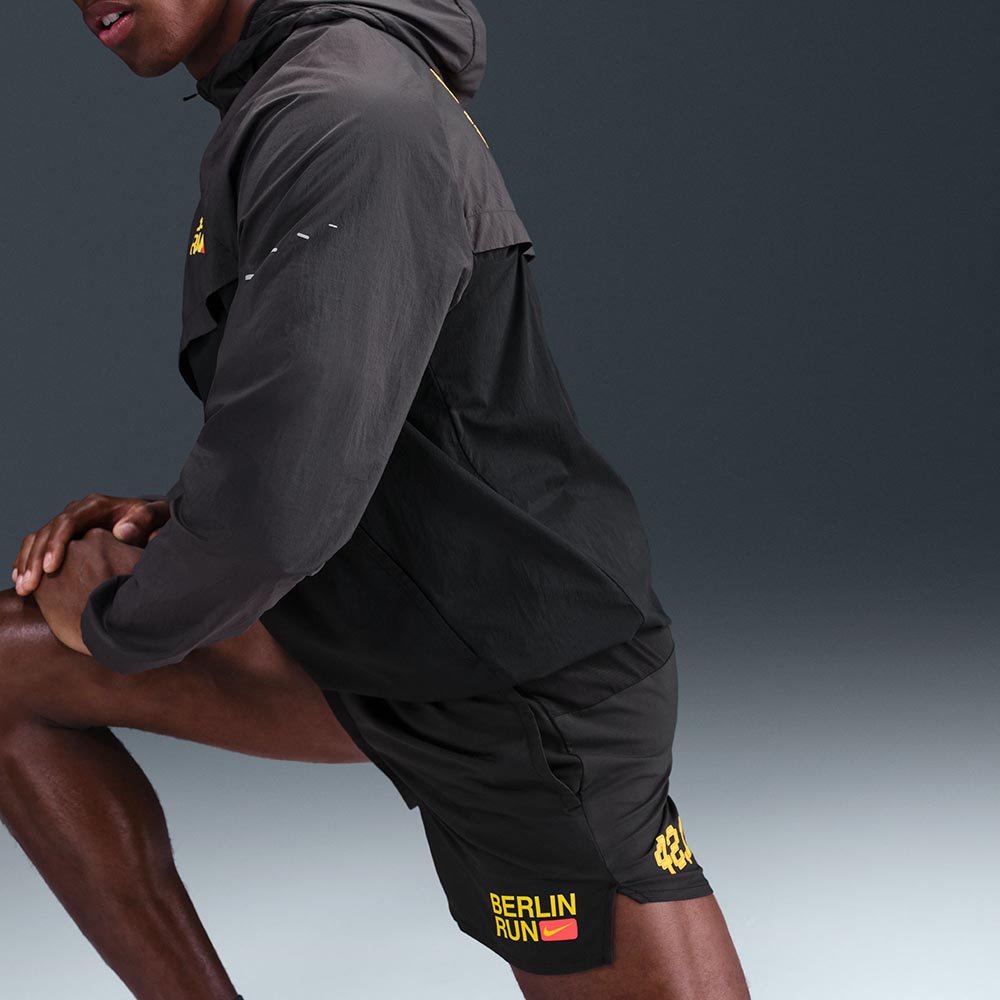 Spodenki Nike Dri-FIT City Marathon 5" M Czarne