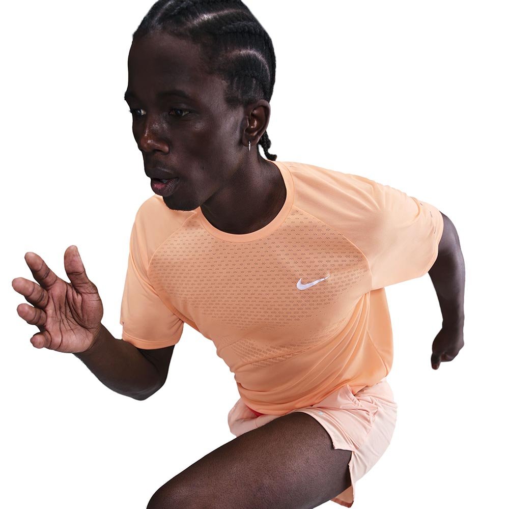 Koszulka Nike Stride M Łososiowa