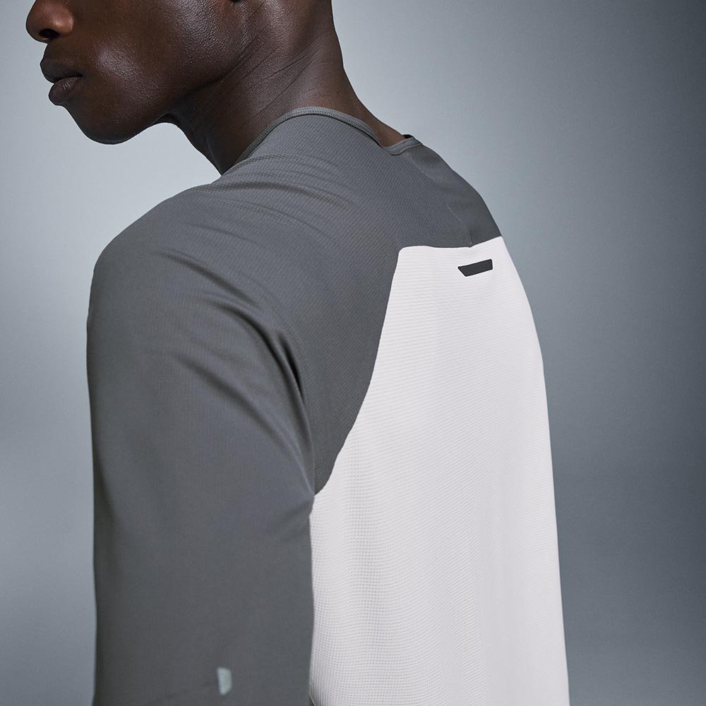 Koszulka On Performance Long-T M Szaro-Biała