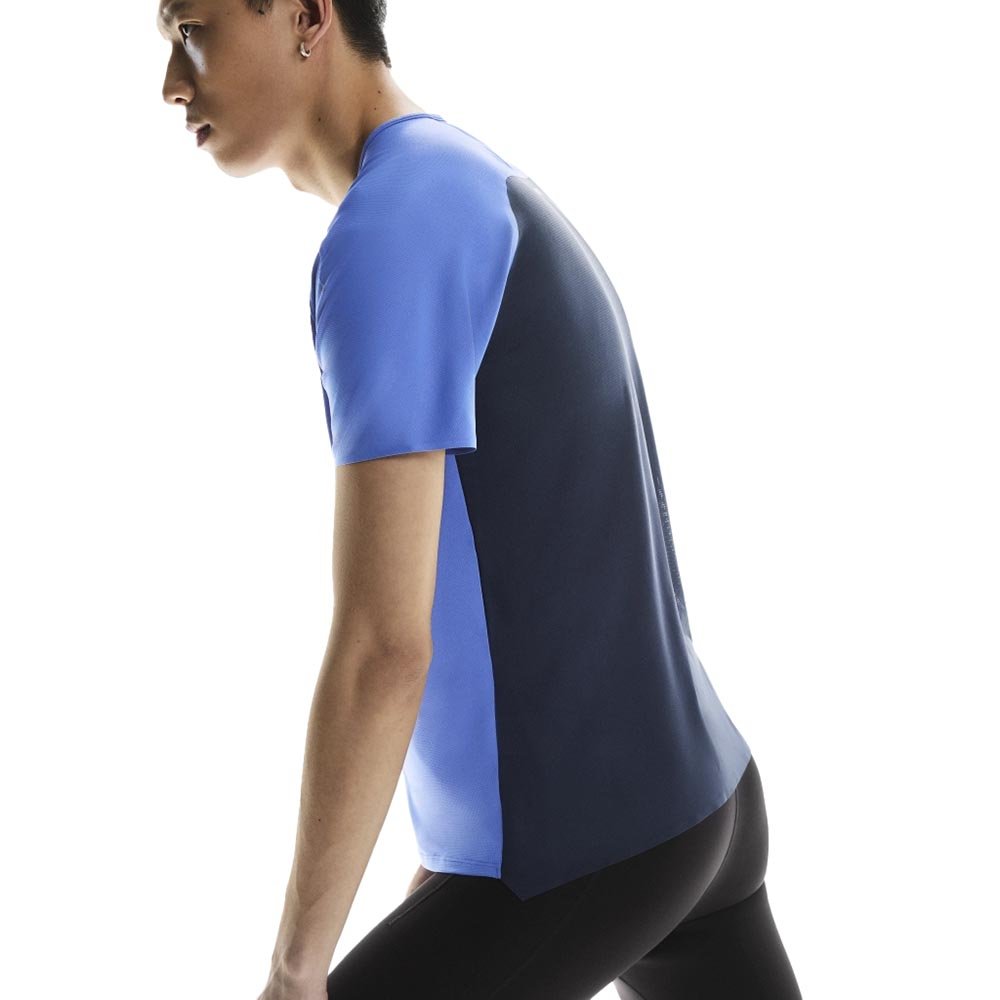 Koszulka On Performance-T M Niebieska