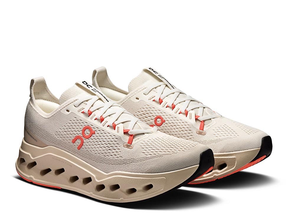 Buty On Cloudsurfer Max Ivory/Salmon M Kremowo-Pomarańczowe