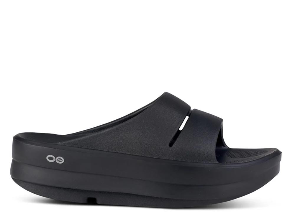 Klapki OOFOS OOAHH Black Matte U Czarne