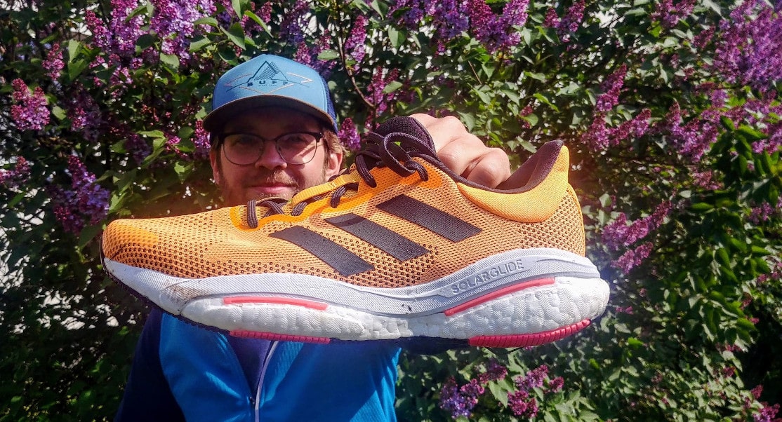 Recenzja adidas SolarGlide 5 – dobry kumpel do wspólnych wypadów