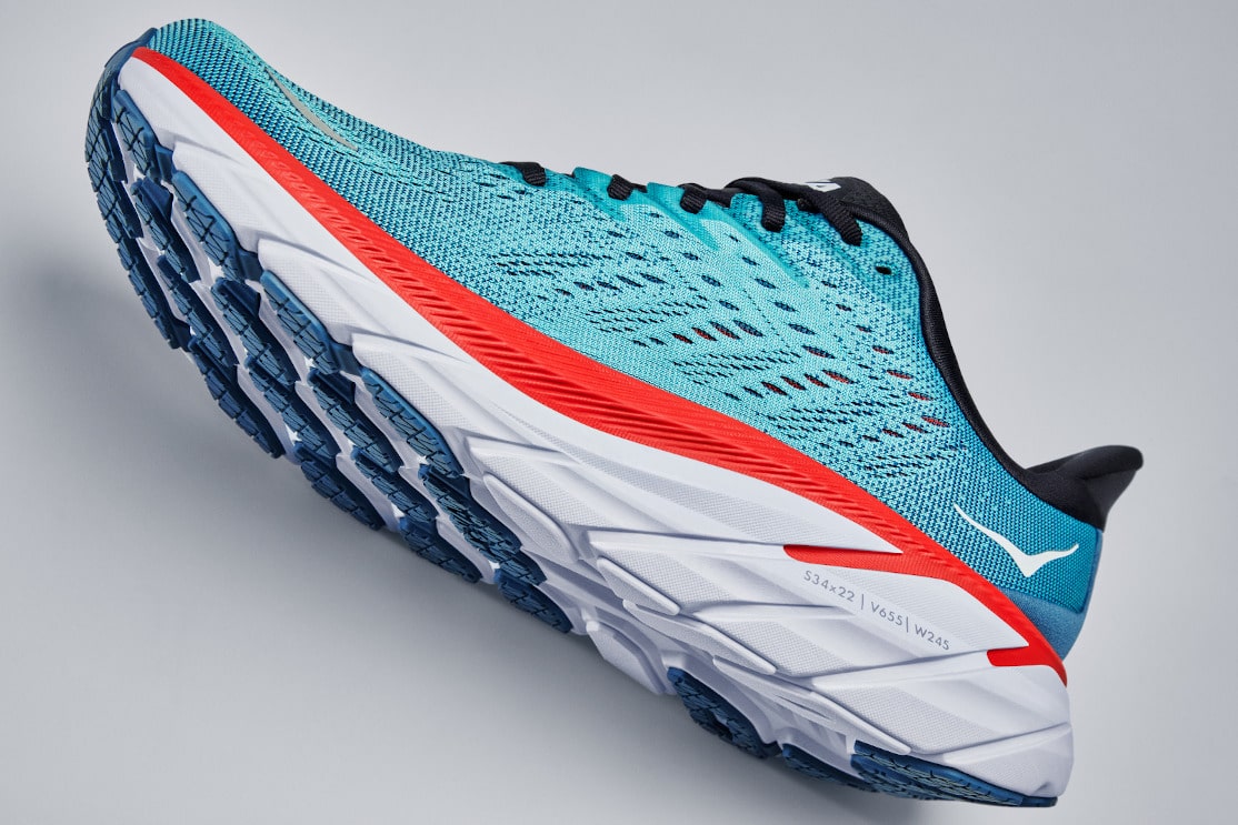 Hoka One One Clifton 8. Czym się różni od poprzednika?