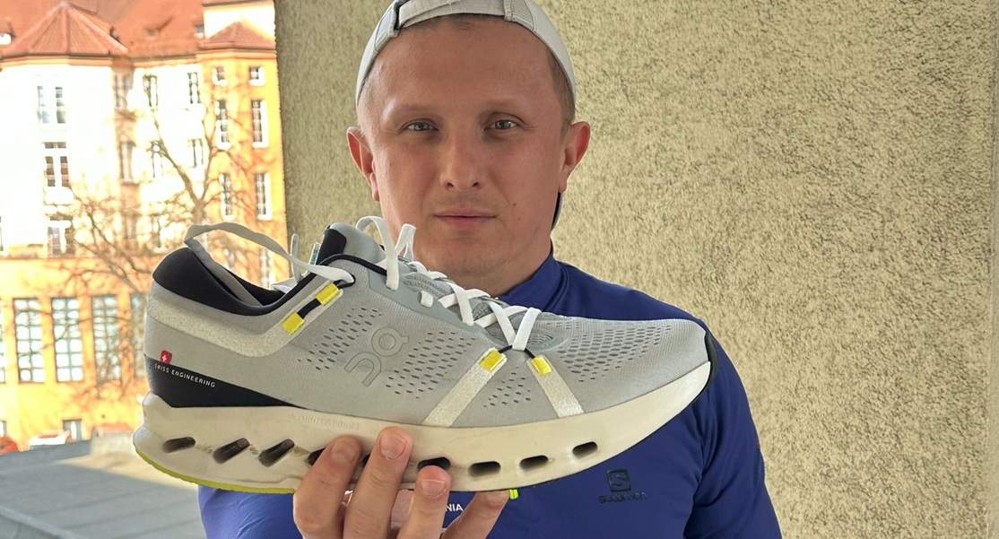 On Cloudsurfer 2 – technologia CloudTec Phase w akcji